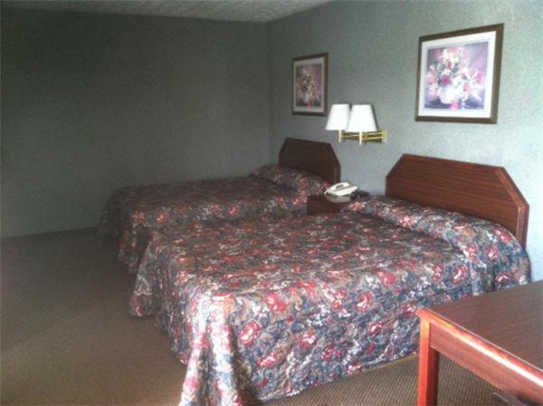 Daynite Inn - Hartwell Room photo